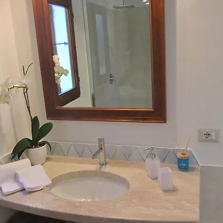 Bed & Breakfast Residenza Nialiccia